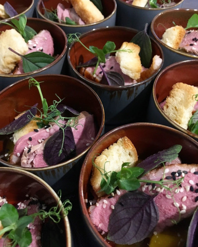 Buffet served in several bowls