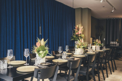 Große Tafel im GOOSE Gourmet Space