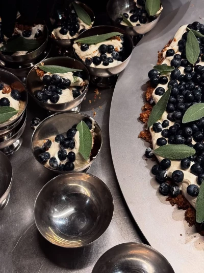 Dessert Weihnachtsfeier Catering Frankfurt – GOOSE Gourmet