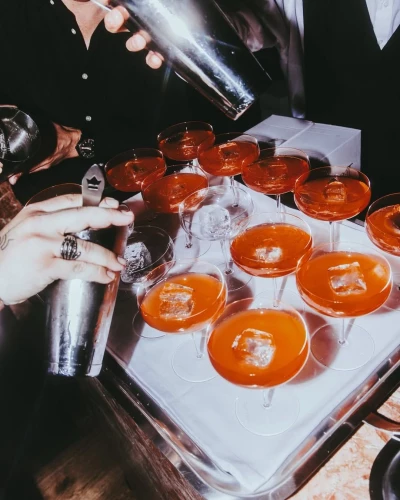 Cocktail Catering Weihnachtsfeier Frankfurt – GOOSE Gourmet