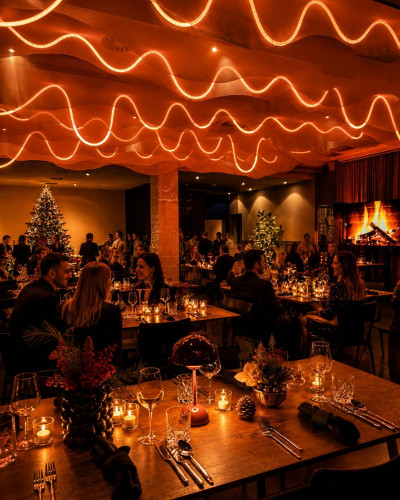 Weihnachtsfeier Festsaal Kamin Frankfurt – GOOSE Gourmet
